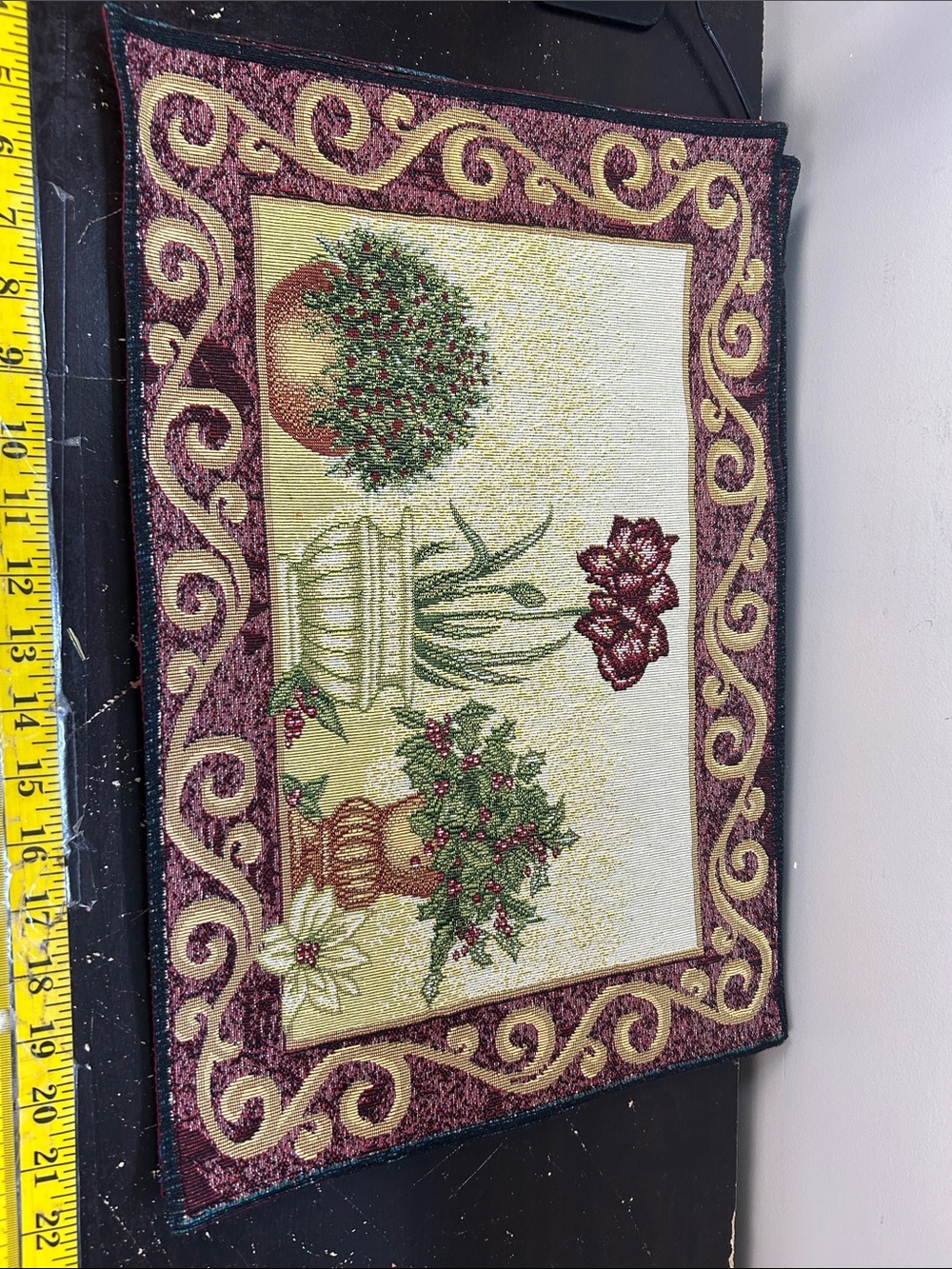 Christmas Topiary Tapestry Placemats Burgundy Gold Holiday Décor set of 4 - Picture 6 of 9